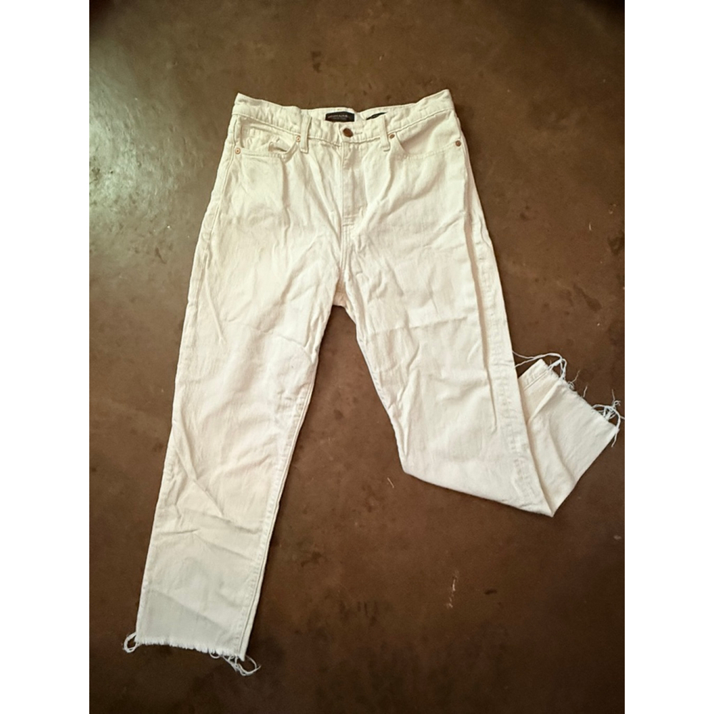 BANANA REPUBLIC Cream High Rise Straight Distressed Denim Jeans